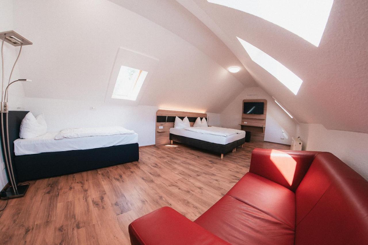 Palais Motel Erfurt Buitenkant foto
